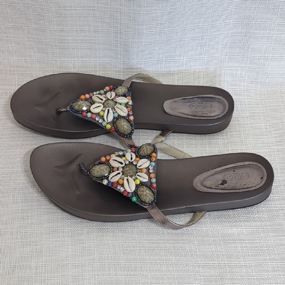 Cato Embellished Brown Sandals Women's Beaded Casual Seashell Flat - Picture 4 of 9